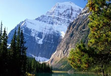 九游娱乐官网：米体：尤文将在今夏支付1400万欧买断后卫卡卢卢.